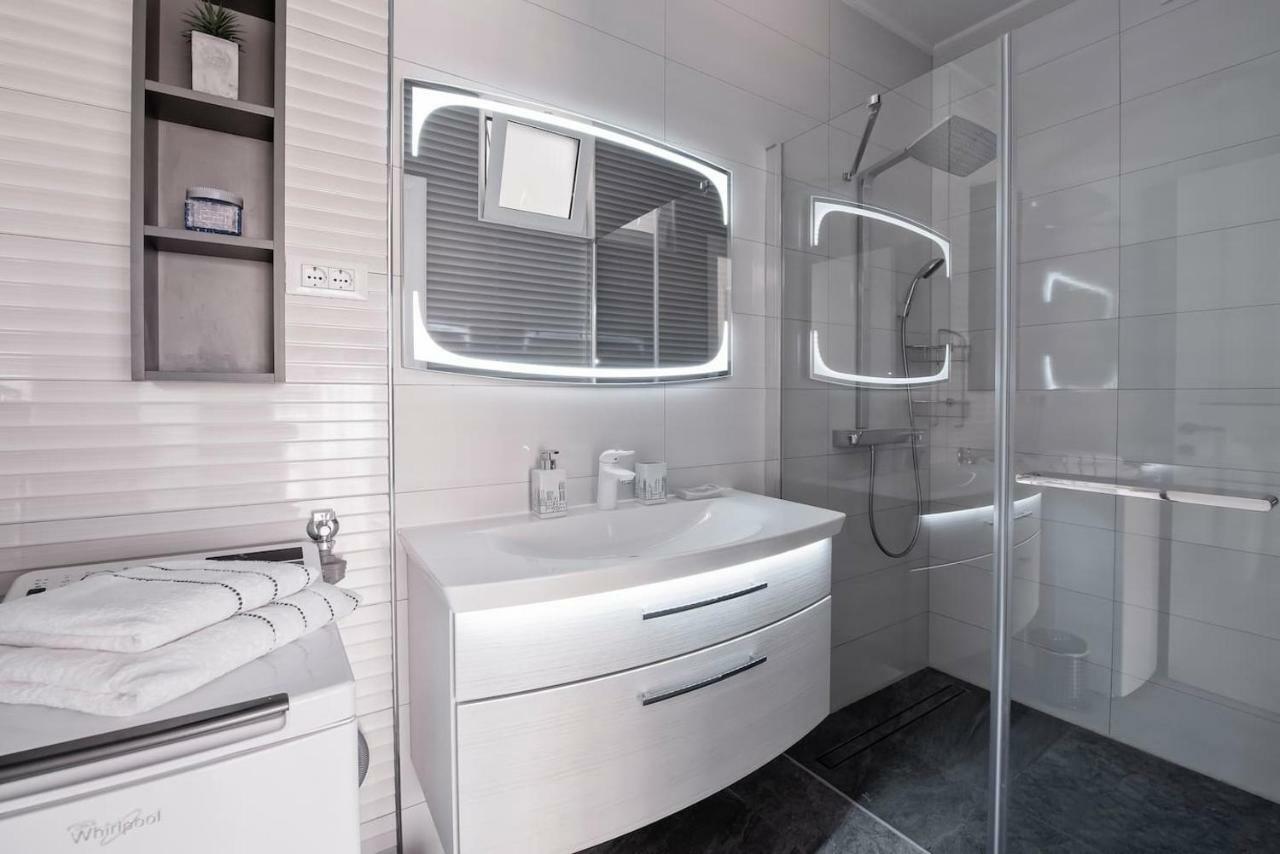 L'Aurora Luxury Apartment Zadar Bagian luar foto